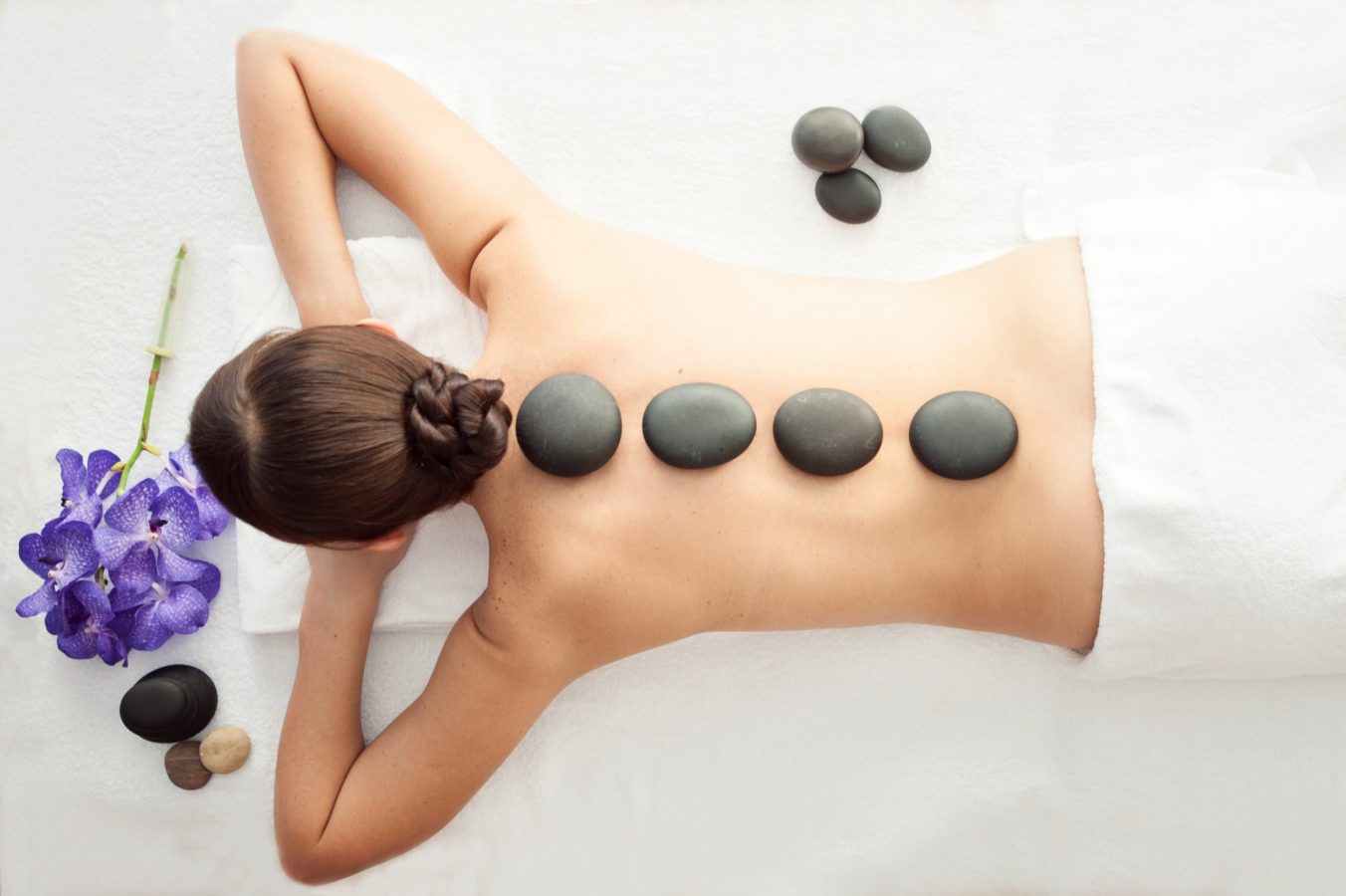 Hot stone body and Swedish massage training